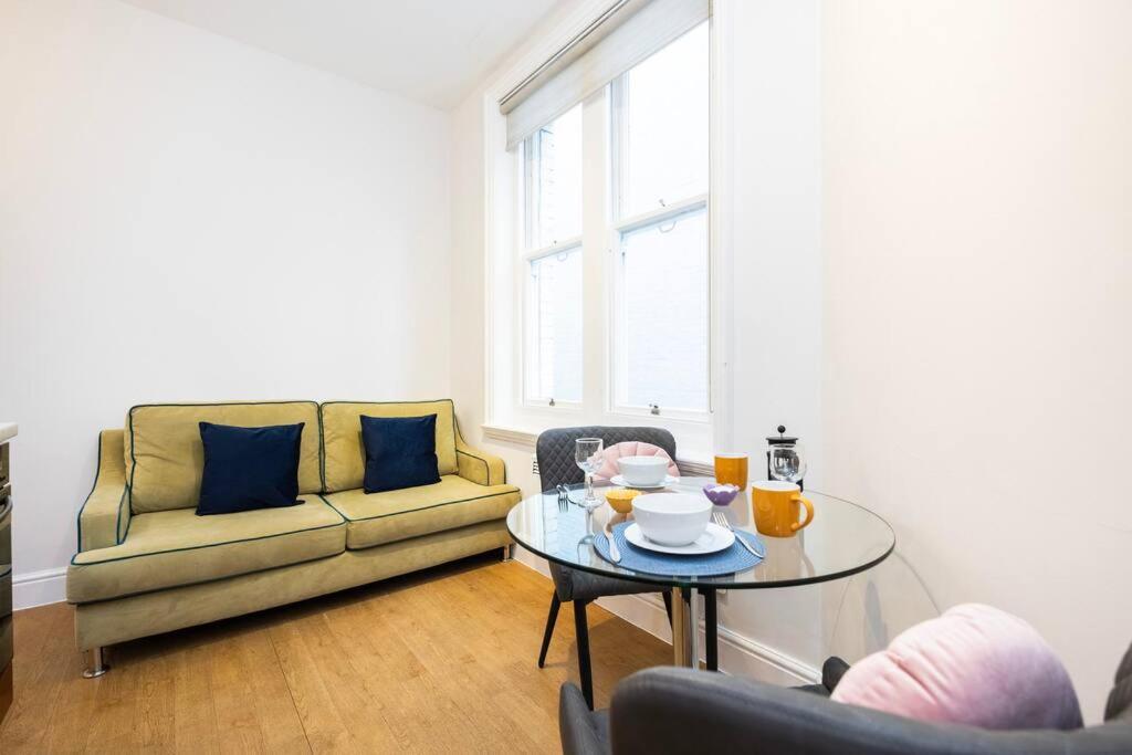 Stylish Studio In Leicester Square Londra Dış mekan fotoğraf